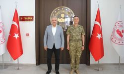 Söke’de bir ilk! Komando Tuğayı’nın ilk komutanı görevine başladı
