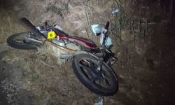 Bir anlık dikkatsizlik can aldı! Motosiklet sürücüsü öldü