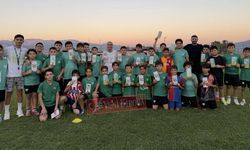 Bozdoğan'da minik futbolculara sağlıklı yaşam eğitimi