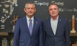 Yeni Parti Kuşadası’nda Gürbilek güven tazeledi!