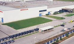 Türkiye otomotiv tarihine geçen veda: Fabrikayı kapatırken işçilerine servet dağıtmıştı!