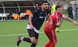 Kardeşköy'den savunmaya şampiyon stoper