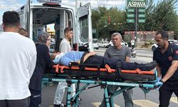 Aydın’da hafif ticari araç elektrikli bisiklete çarptı! Sürücü yaralandı