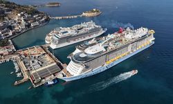 Kuşadası'na turist akını! 4 gemiden 11 bin 811 yolcu indi