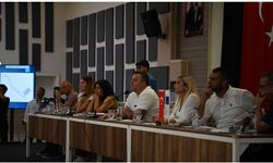Kuşadası’nda meclis masasında önemli kararlar