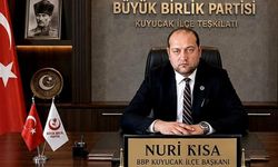 Başkan Kısa, ünlü grubun solistiyle düet yapacak