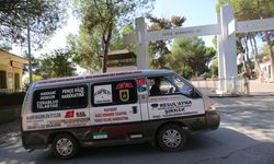 76 yaşındaki “Elmacı Dede” Denizli’den Aydın’a mehmetçik için geldi