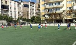 Efeler'de çocuklar Cumhuriyet Turnuvası'nda buluştu