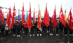 Kuşadası’nda Cumhuriyet coşkusu