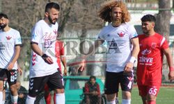 Yamalakspor, tecrübeli oyuncuları renklerine bağladı