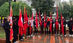Nazilli’de Cumhuriyet coşkusu yağmura meydan okudu!