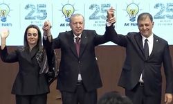 Cemil Tugay AK Parti’ye katıldı! Rozetini Erdoğan taktı!