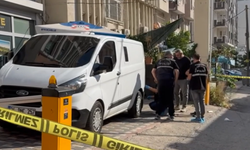 İş yerinin önünde saldırıya uğrayan esnaf kurtarılamadı