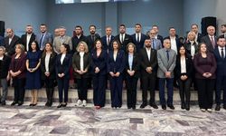 YENİ Parti Aydın’da kongre tamamlandı! Demir’in yönetimi belli oldu