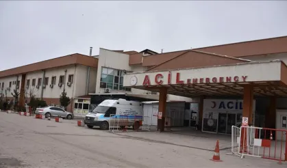 Hafif ticari aracın çarptığı kadın yaşamını yitirdi
