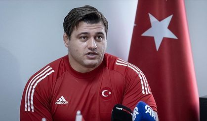 Rıza Kayaalp çeyrek finalde veda etti