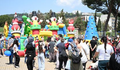 Başkan Çerçioğlu’ndan çocuklara 23 Nisan hediyesi