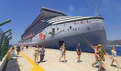 "Resilient Lady" kruvaziyeriyle 2 bin 606 yolcu geldi