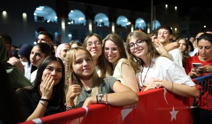 Büyükşehir Belediyesi’nden coşkulu program: Zafer Bayramı etkinlikleri Buharkent’te start aldı