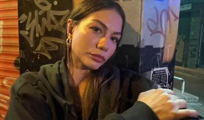 Eşref Rüya’nın Nisan’ı Demet Özdemir’den Eylül Ayına Veda Pozları