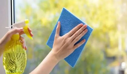 Lekesiz Pırıl Pırıl Camlar İçin Bunları Mutlaka Yapın! Işıltısına Hayran Kalacaksınız