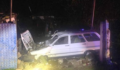 Feci Kaza: Bahçe duvarına aracı ile çarpan kişi öldü