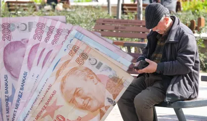 Emekli maaşlarına zam hükümetin masasında! Tarih verildi
