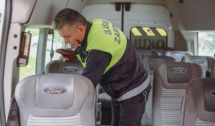 Kuşadası’nda zabıtadan servis araçlarına denetim