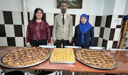 Söke’nin yardım gönüllüsü huzurevi sakinlerinin gönlünü aldı