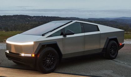 Tesla beklenen ilgiyi görmeyince fiyat kırdı: Lüks otomobilin fiyatı 657 bin lira birden düştü