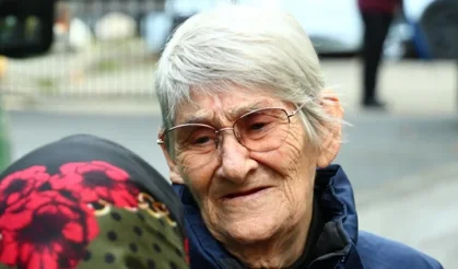 Canan Karatay'dan canlı yayında acı itiraf: Bütün dişlerim döküldü