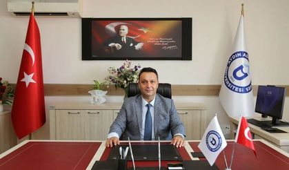 ADÜ'de bir istifa daha