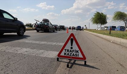 4 aracın karıştığı kazada 4 kişi öldü, 11 kişi yaralandı