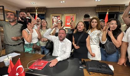 CHP İzmir karıştı: Yeni başkan göreve başlarken arbede çıktı