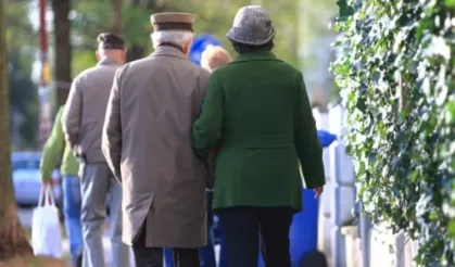 Uzman isimden şaşırtan emekli maaşı tahmini! Refah payı ayrıntısı dikkat çekti
