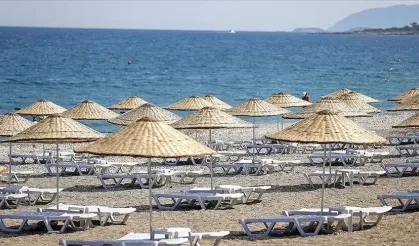 Halk plajında kahreden manzara