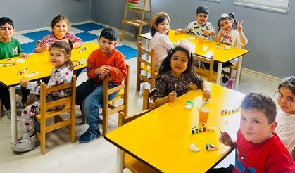 Efeler’de gençlerin geleceğine dokunan projeler: Ücretsiz eğitim desteği geliyor