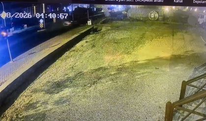 O kavşakta can pazarı! Feci kazada 2 kişi öldü