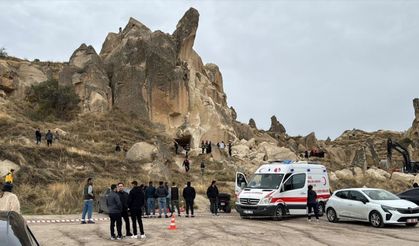 Göreme’de faciа! Peribacasından kopan kayalar 2 can aldı