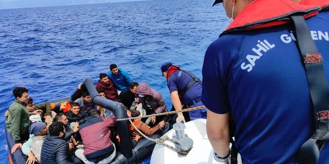 96 düzensiz göçmen kurtarıldı