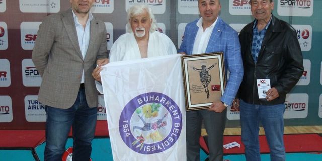 Aydınlı antrenör Türkiye şampiyonu oldu