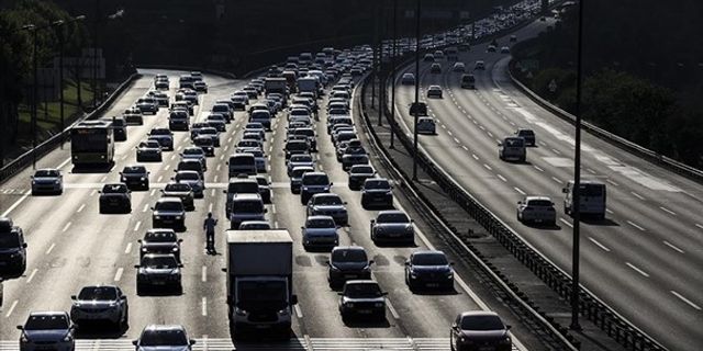 Türkiye'de geçen yıl 1 milyon 232 bin 957 trafik kazası oldu