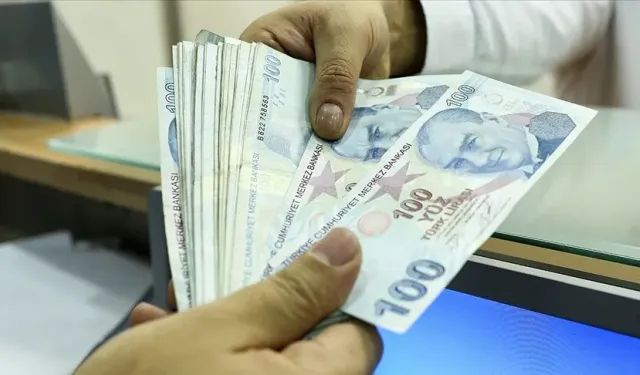 Emeklilere 41,3 milyar lira bayram ikramiyesi ödendi