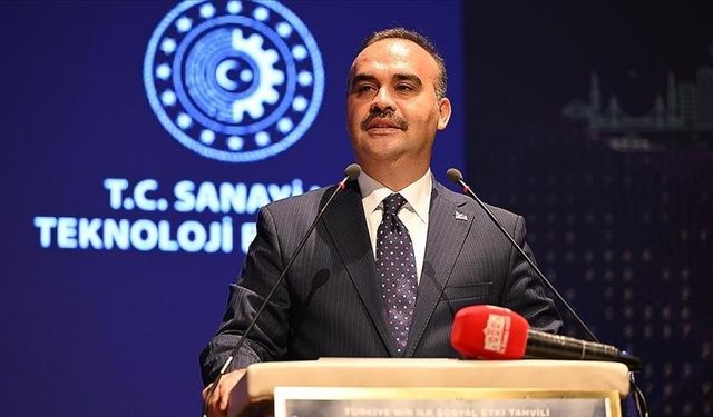 Bakan Kacır, Türksat 6A ile Türk uzay tarihinde ilklerin yaşandığını bildirdi