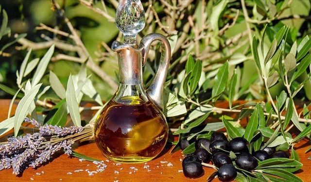 Egeli zeytin ve zeytinyağı ihracatçıları 5 yıllık vadede 1,5 milyar dolar ihracat hedefliyor