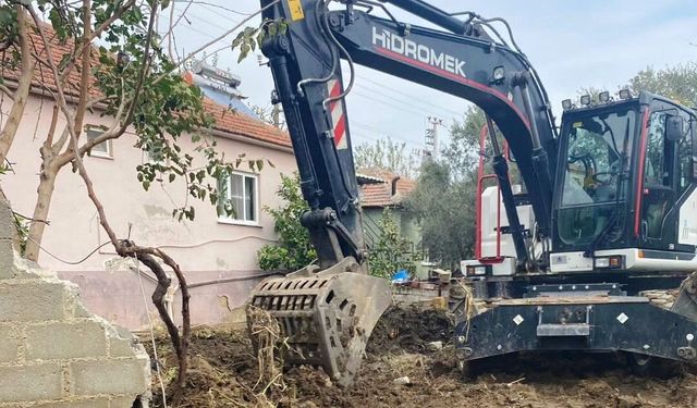 Çine’de yoğun yağışa karşı teyakkuza geçildi
