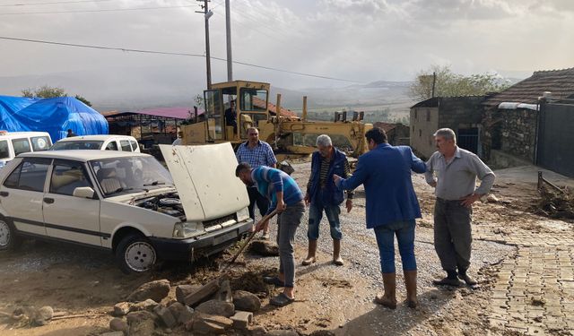 Çine Belediyesi yaraları sarmak için sahada