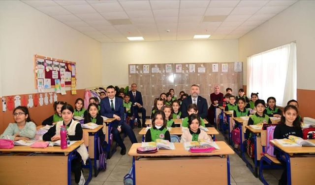 MEB öğretmenler ve okul yöneticileriyle istişare için saha ziyaretlerine başladı