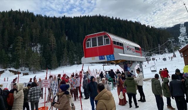 Yıldıztepe Kayak Merkezi'nde yılbaşı hareketliliği