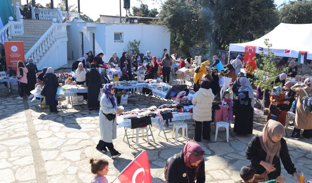 Hekimler Gazze'ye destek için sessiz eylem yaptı